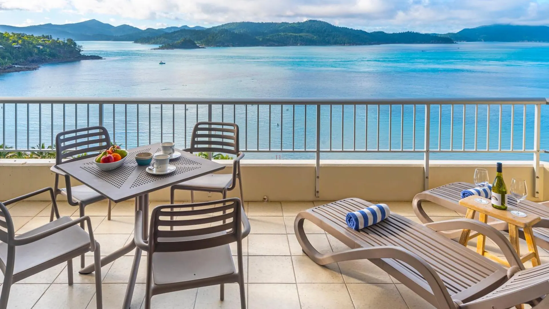 Whitsunday Apartments On Hamilton Island By Hiha
